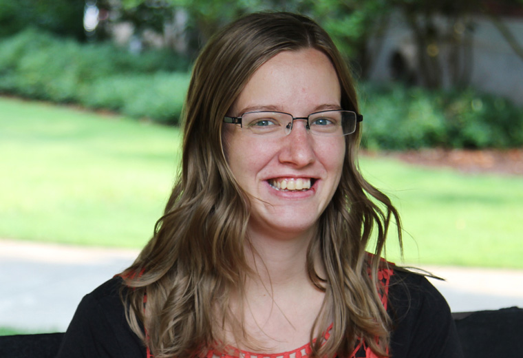 Headshot of Niki Weight